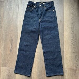 Levi’s Ribcage Straight High Rise Jeans Size 25